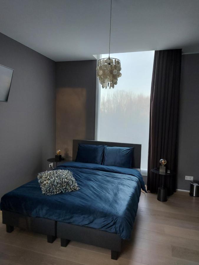 Bed & Wellness Boxtel, Luxe Kamer Met Airco En Eigen Badkamer Екстер'єр фото